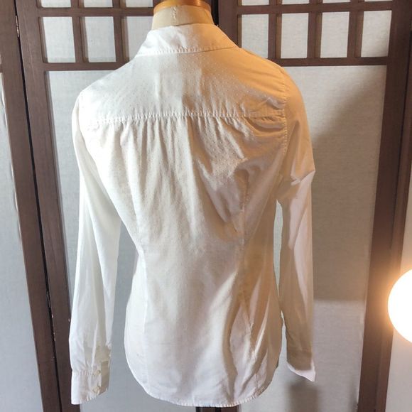 American Eagle White dotted Swiss cotton long sleeve ruffled shirt/Size 10 - Picture 6 of 16